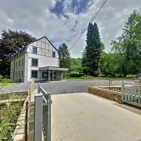 à - A La Belle Epoque D'esneux *