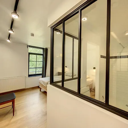 à - A La Belle Epoque D'esneux *