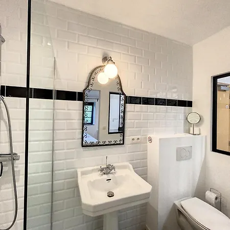 à - A La Belle Epoque D'esneux * Esneux