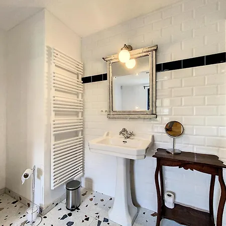 à - A La Belle Epoque D'esneux Esneux