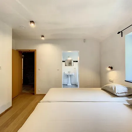 à - A La Belle Epoque D'esneux Esneux